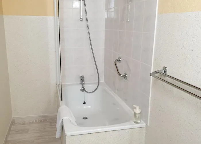 Hotel Aux Gorges Du Dourdou Grand-Vabre