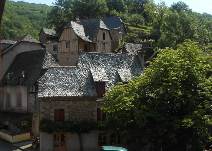 Aux Gorges Du Dourdou